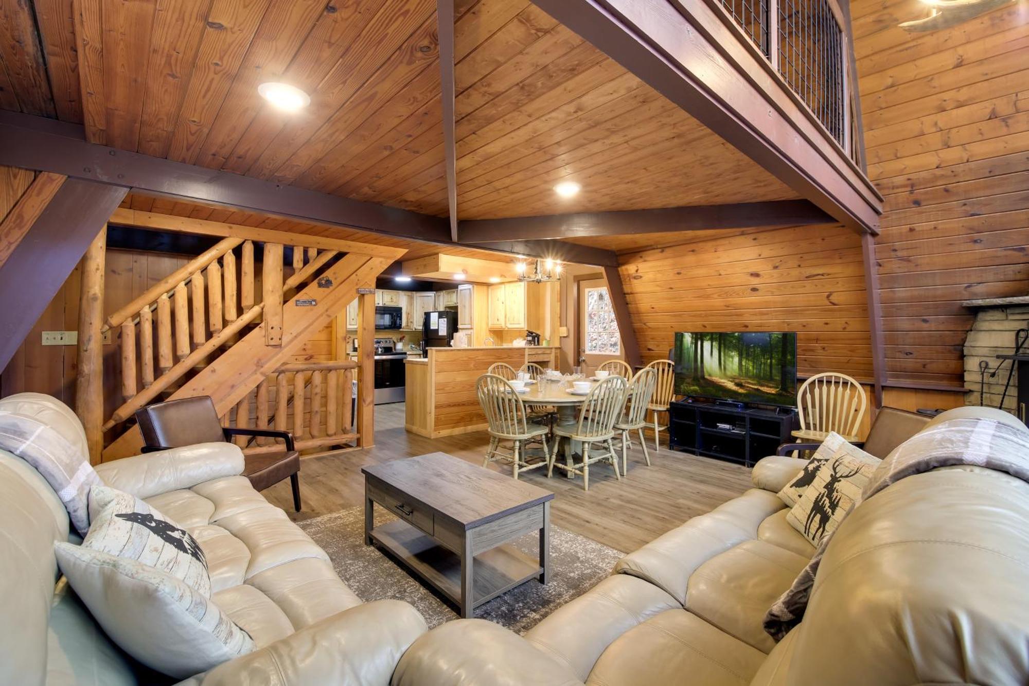Gatlinburg A-Frame Home With Hot Tub Near Parkway Exterior foto